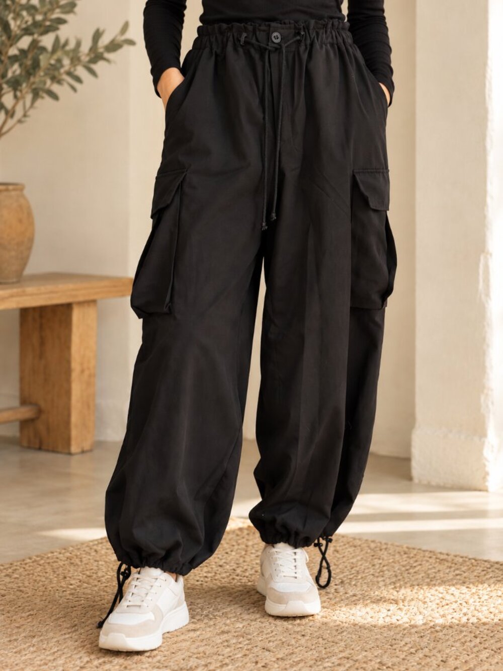 Parachute oversized pants with pockets M